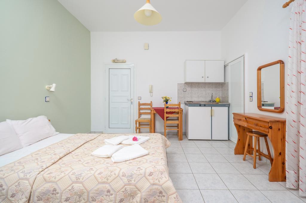 Psili Ammos Studios Aliko Beach 部屋 写真